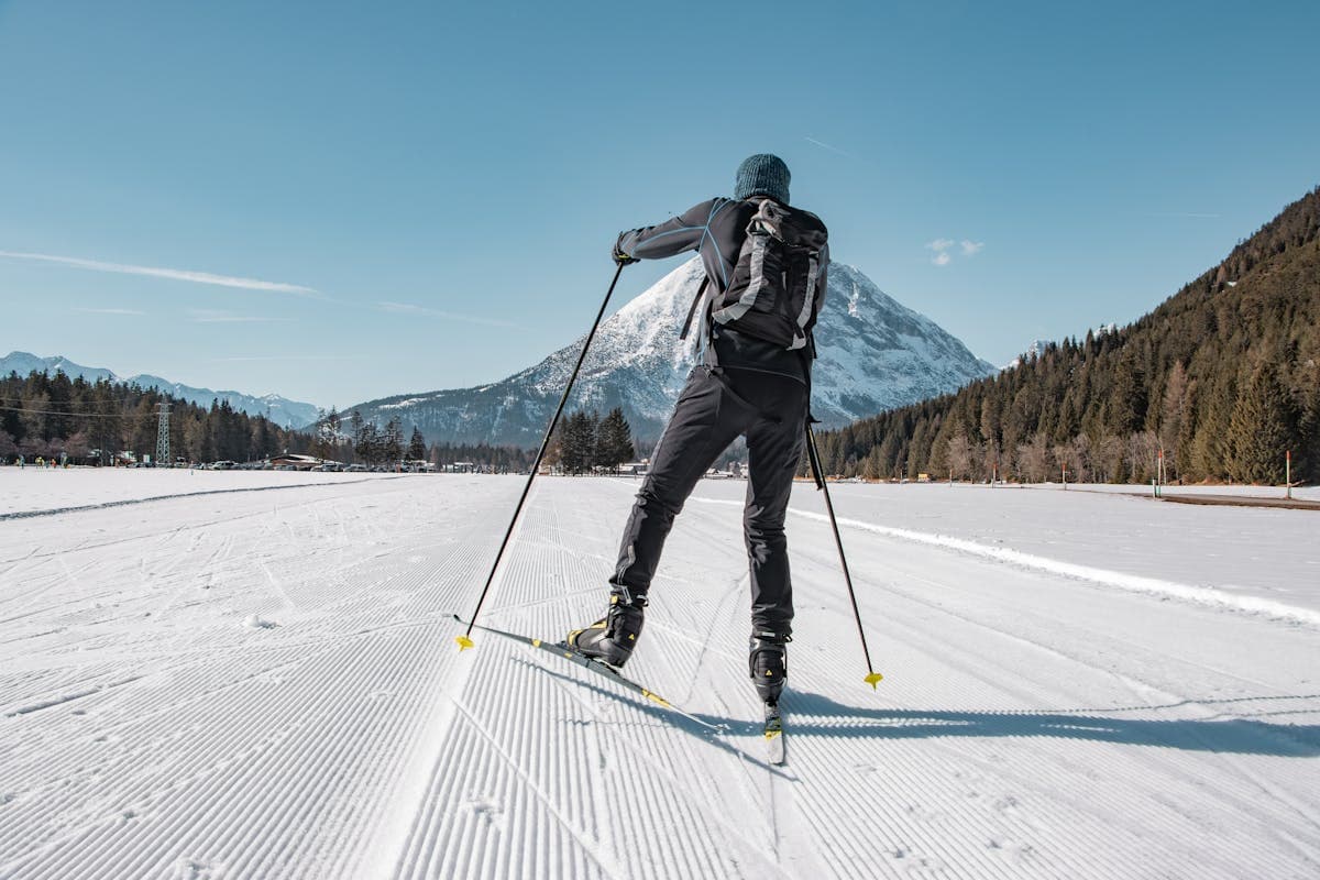 Nordic & Cross-Country Skiing